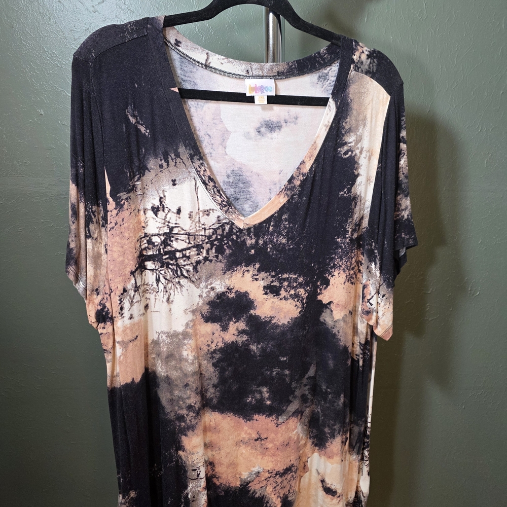 LuLaRoe Women's V-Neck Short Sleeve Top - Black & Beige